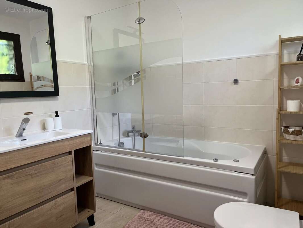 Maison à LA BOISSIERE-ECOLE