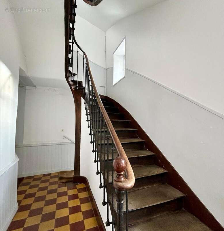   - Appartement à ANGERS