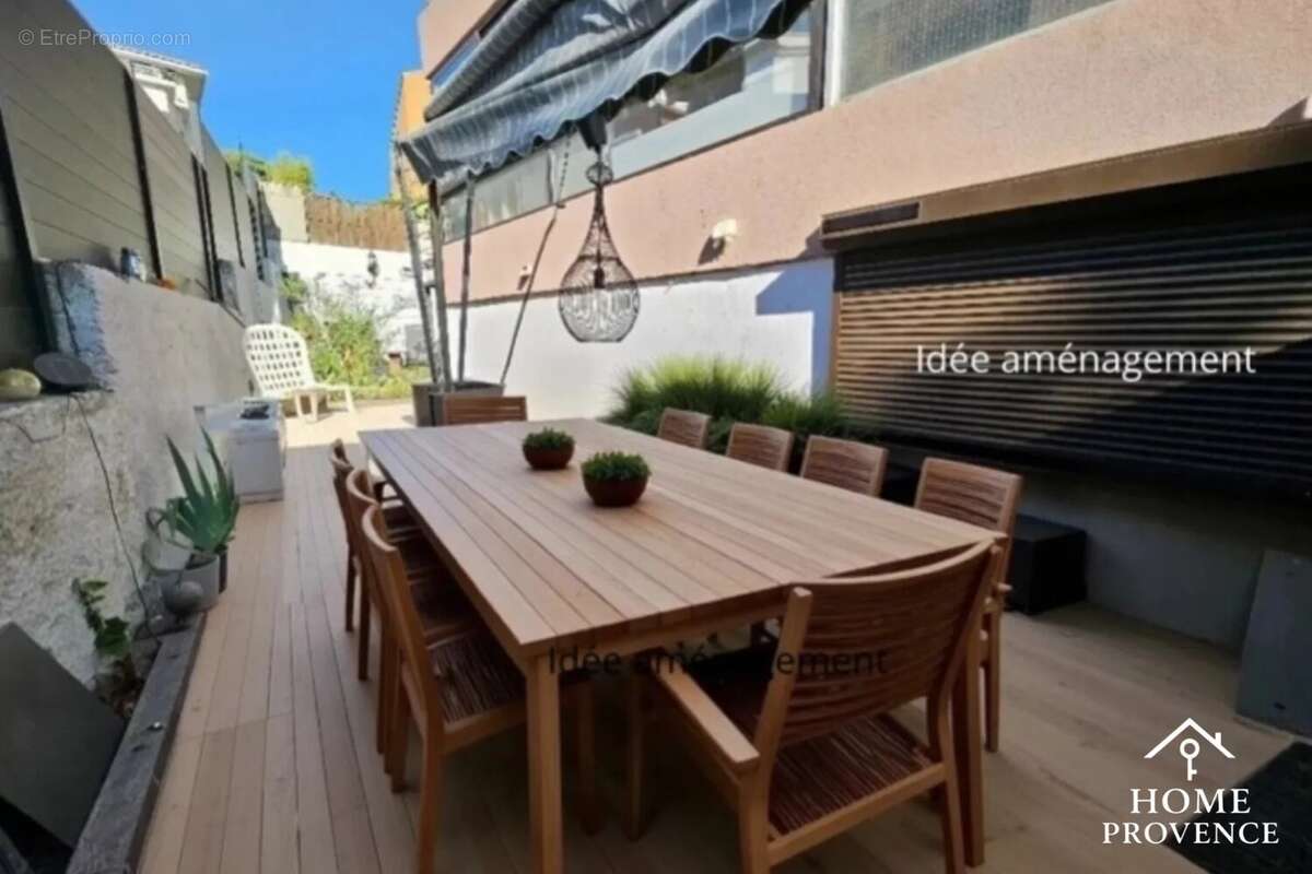 Appartement à SIX-FOURS-LES-PLAGES