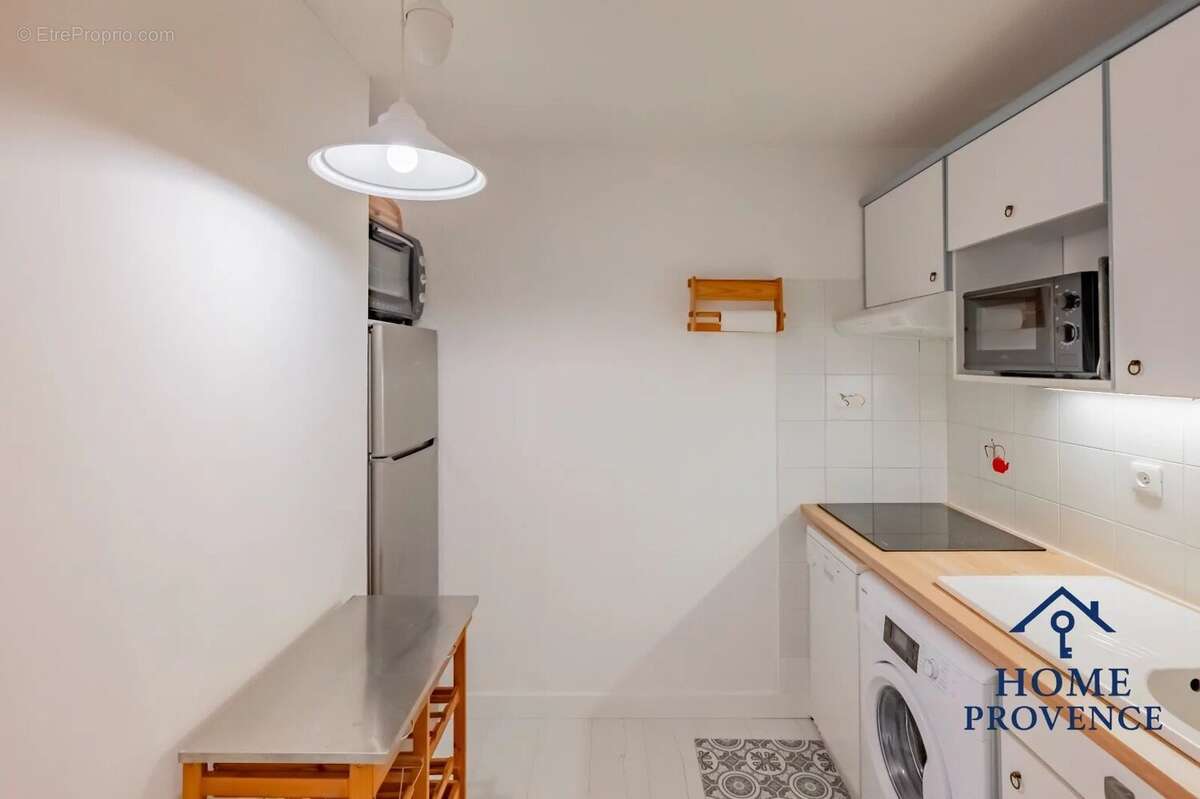 Appartement à SIX-FOURS-LES-PLAGES