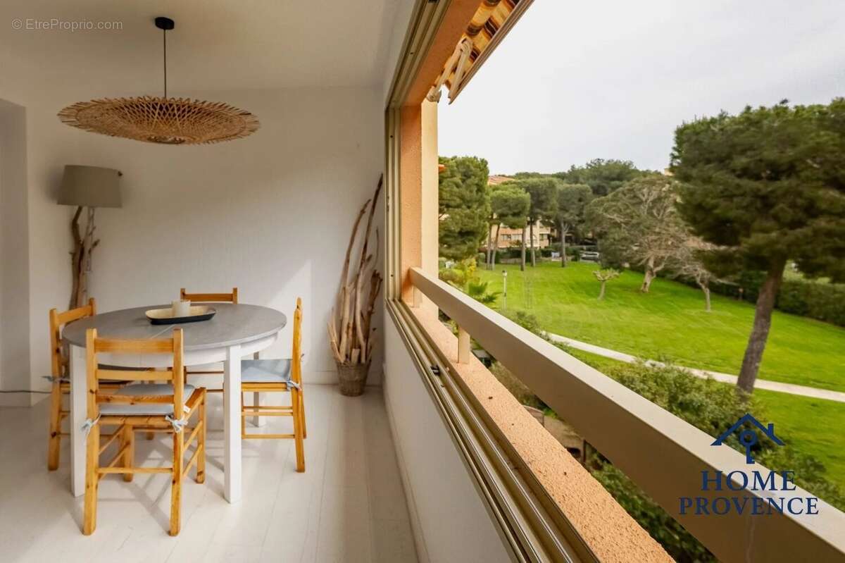 Appartement à SIX-FOURS-LES-PLAGES