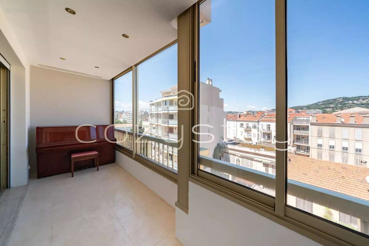 Appartement à CANNES