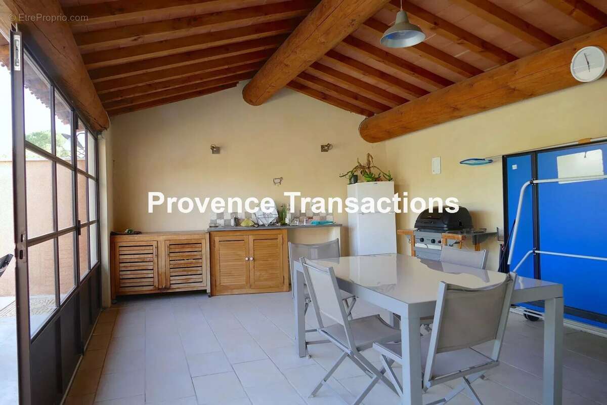 Maison à VACQUEYRAS