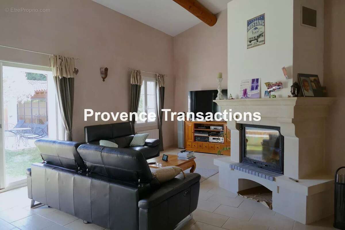 Maison à VACQUEYRAS