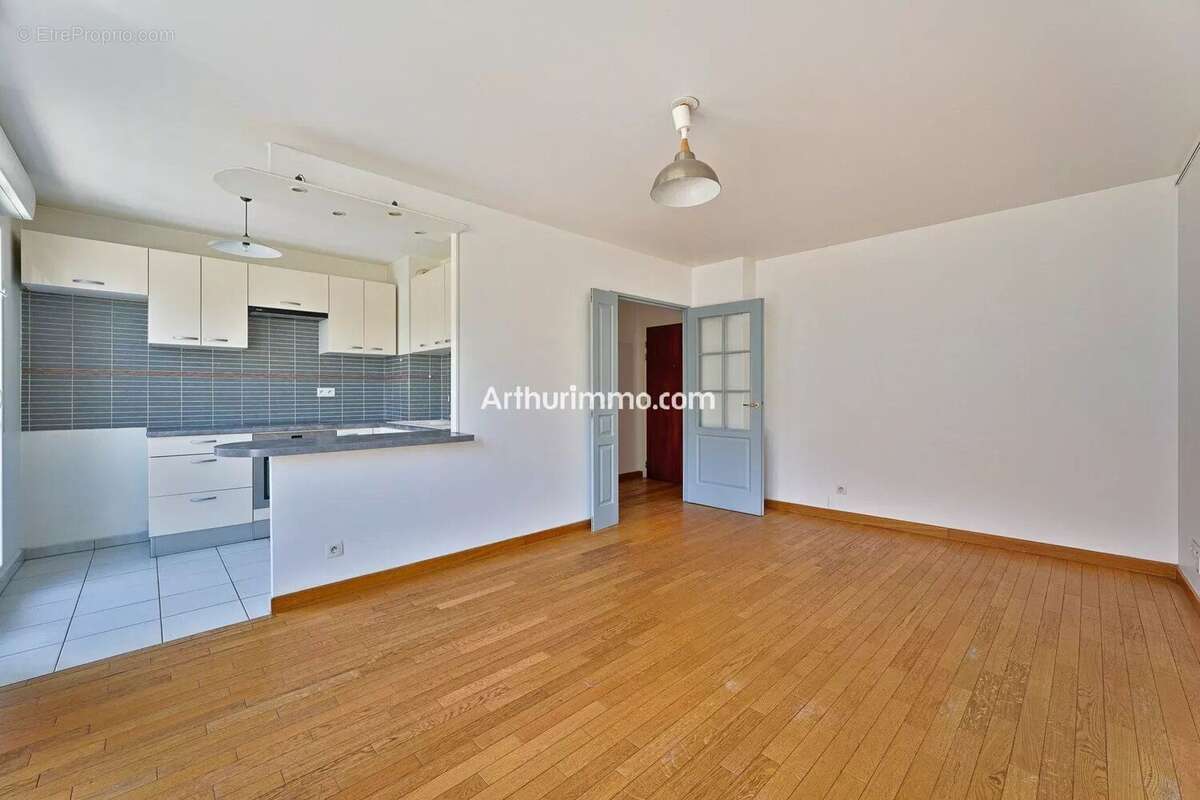 Appartement à SUCY-EN-BRIE