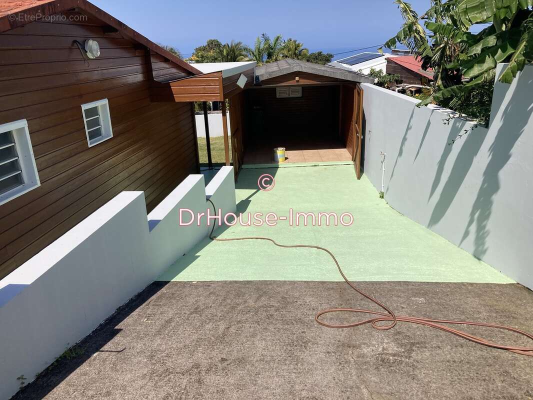 Maison à PETITE-ILE