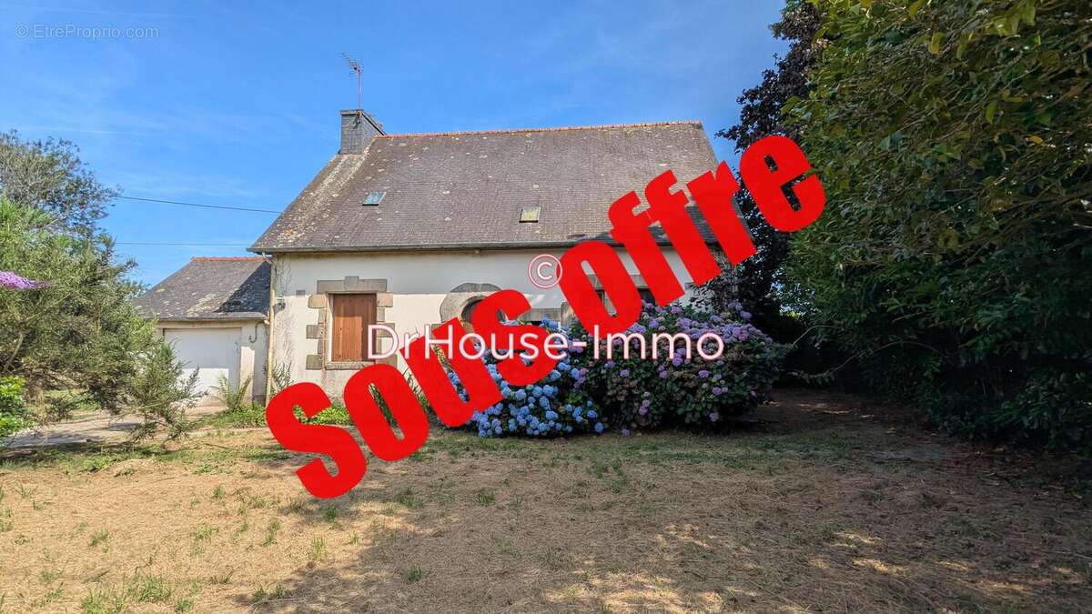 Maison à ROUDOUALLEC