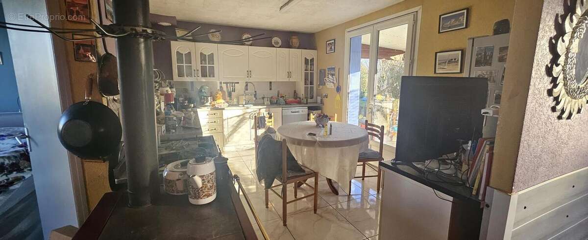 20250204165709 - Maison à GONDRIN