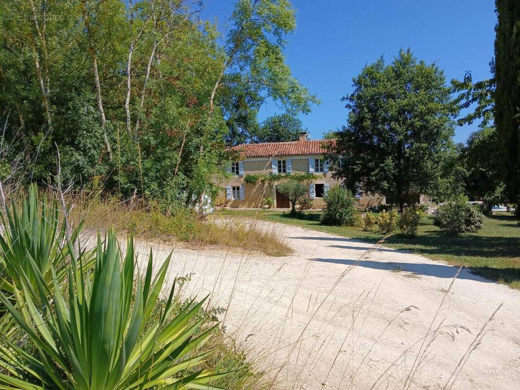 20250629115433 - Maison à ANTRAS