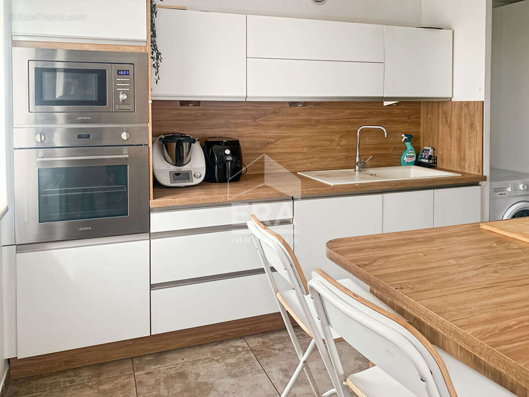 Appartement à MARSEILLE-14E