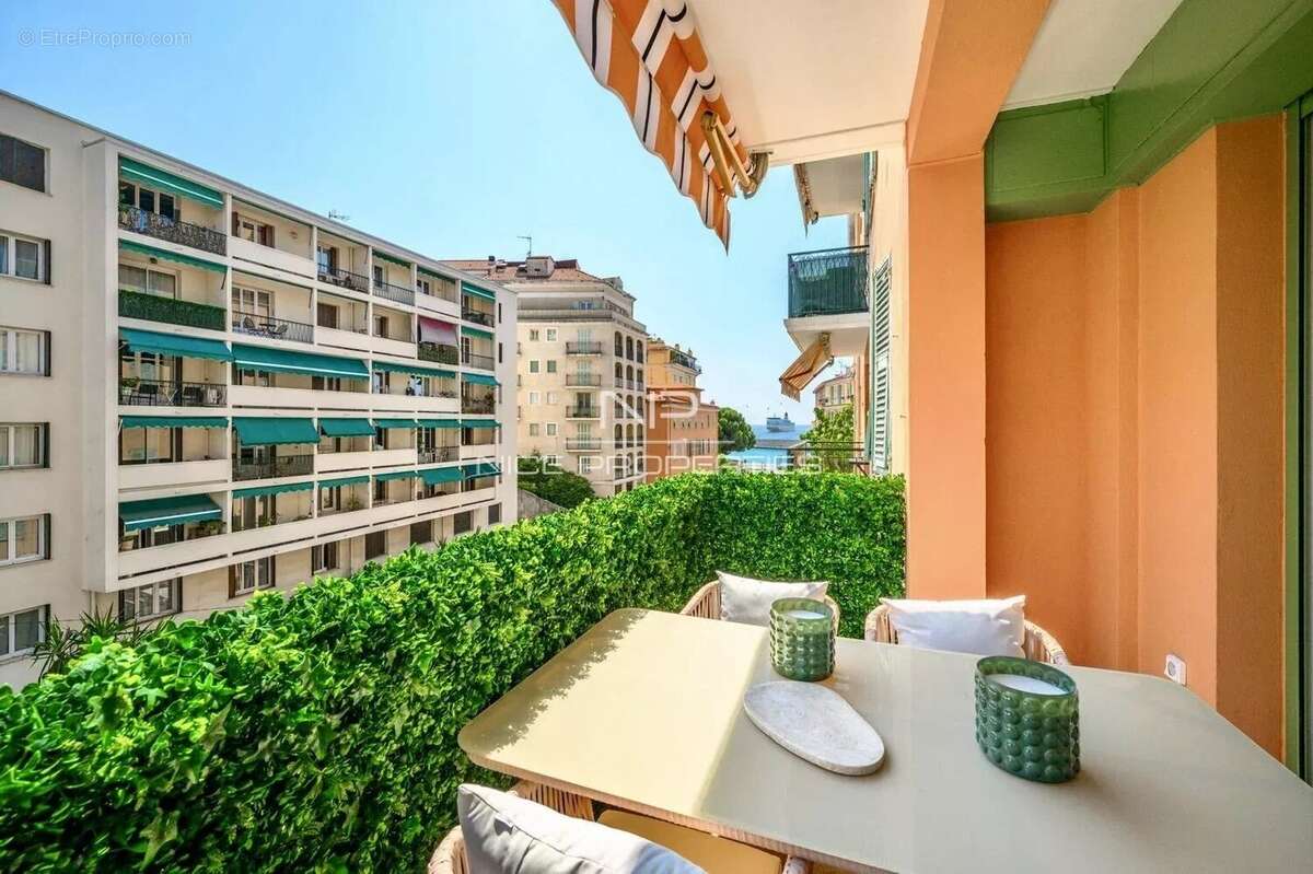 Appartement à NICE