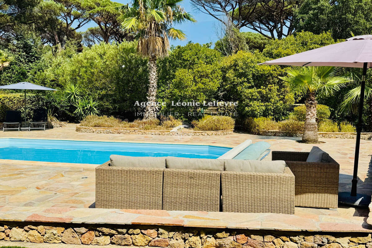 Maison à LES ISSAMBRES