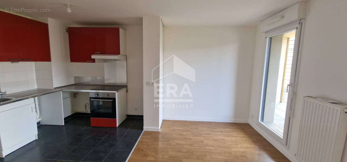 Appartement à PONTAULT-COMBAULT