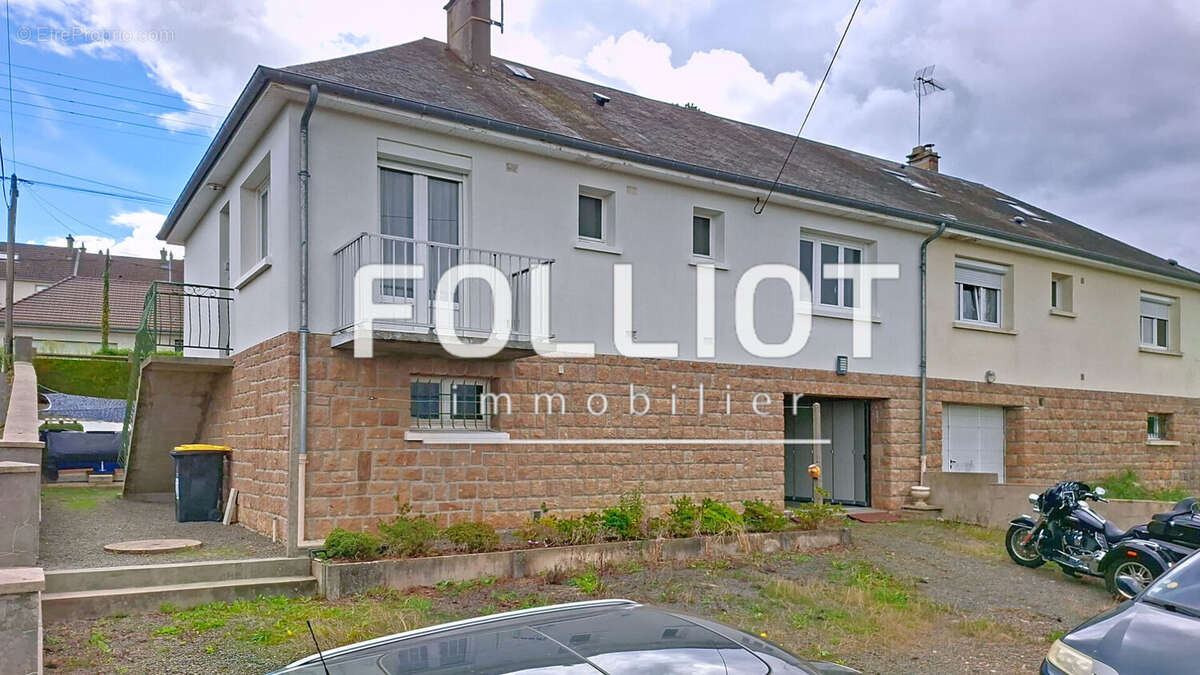 Maison à VILLEDIEU-LES-POELES