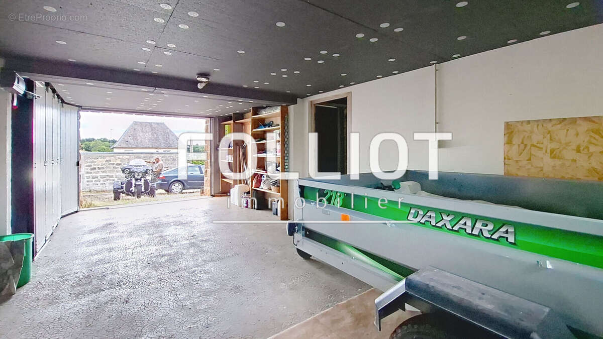 Maison à VILLEDIEU-LES-POELES