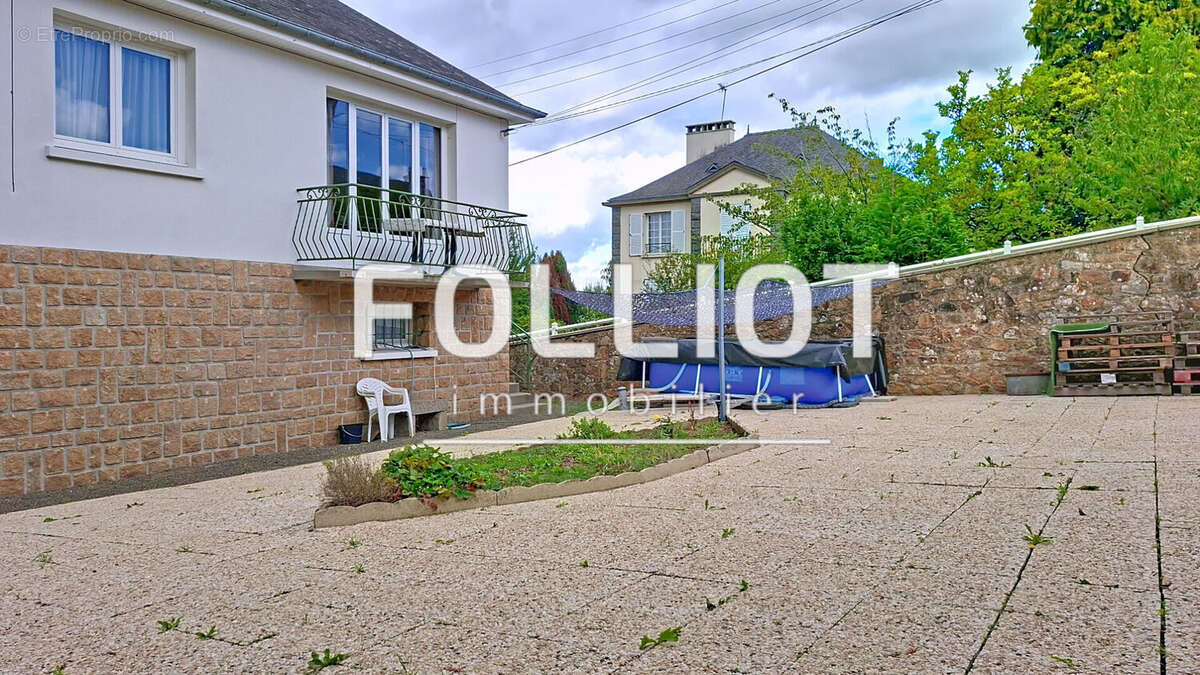 Maison à VILLEDIEU-LES-POELES