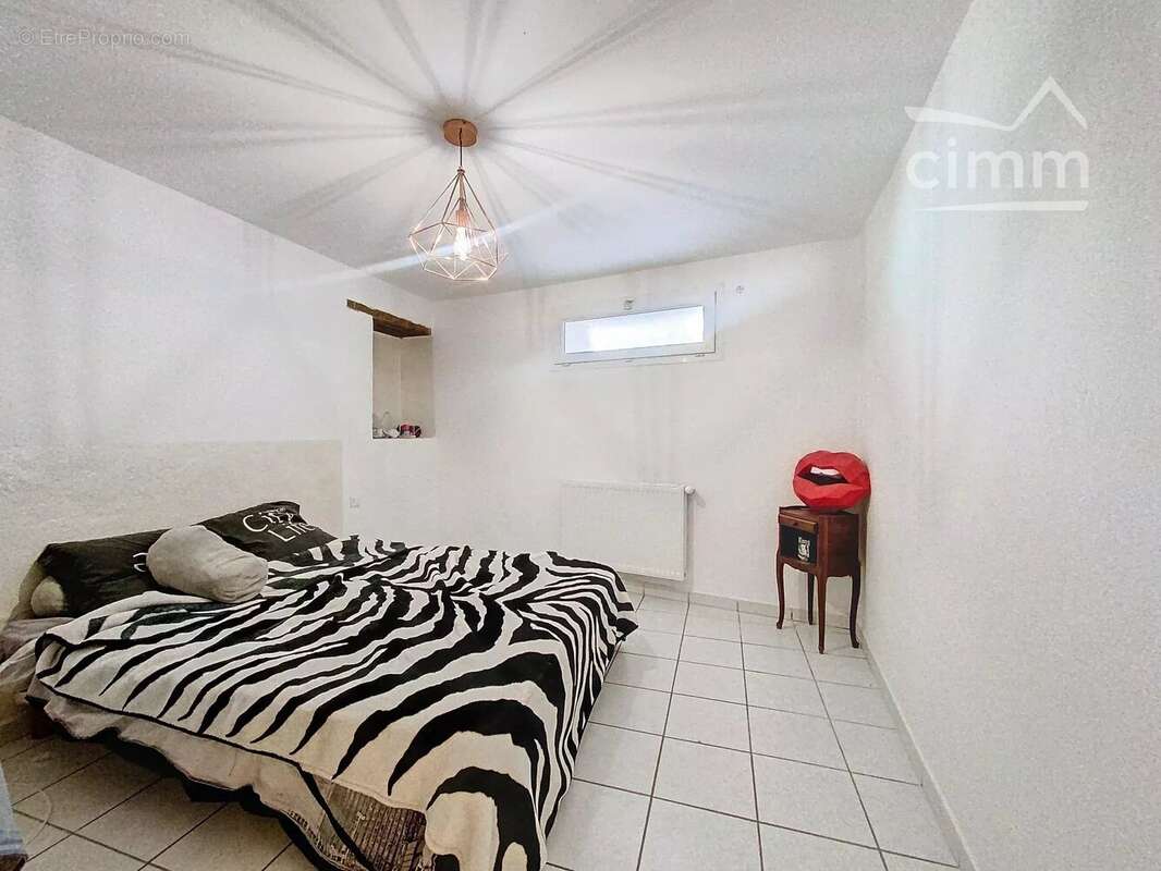 Appartement à MAZAN