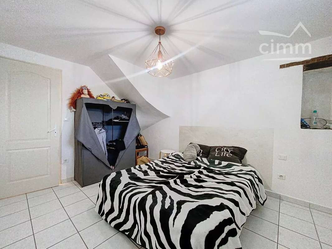 Appartement à MAZAN