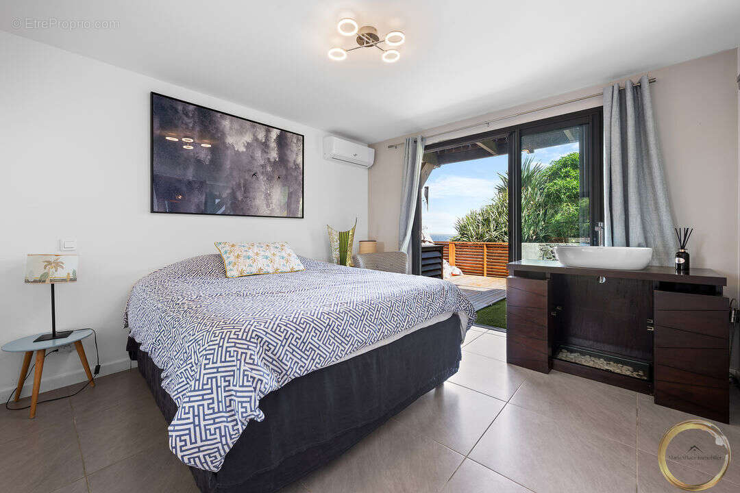 Suite 2  donnant sur le jardin - Maison à SAINT-PAUL