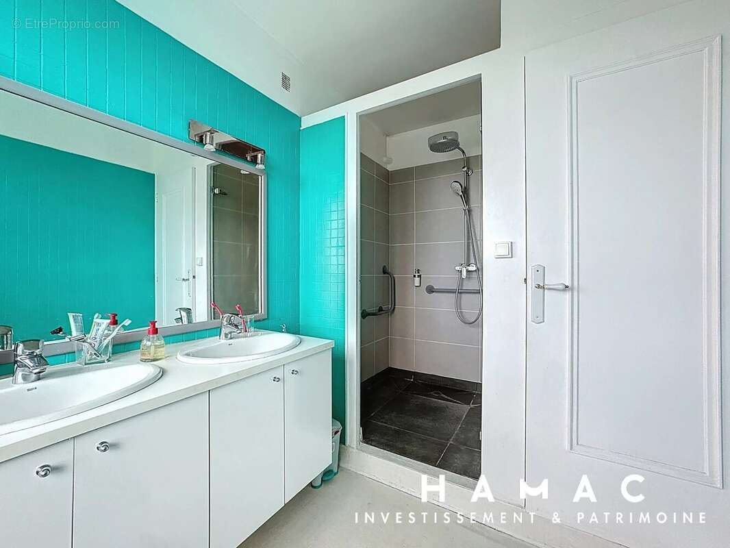 Appartement à SAINTE-FOY-LES-LYON