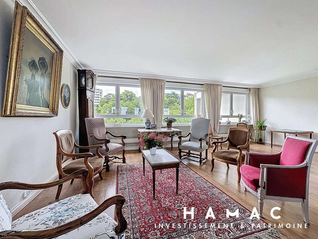 Appartement à SAINTE-FOY-LES-LYON