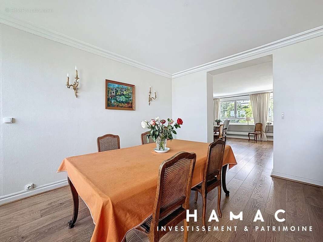 Appartement à SAINTE-FOY-LES-LYON