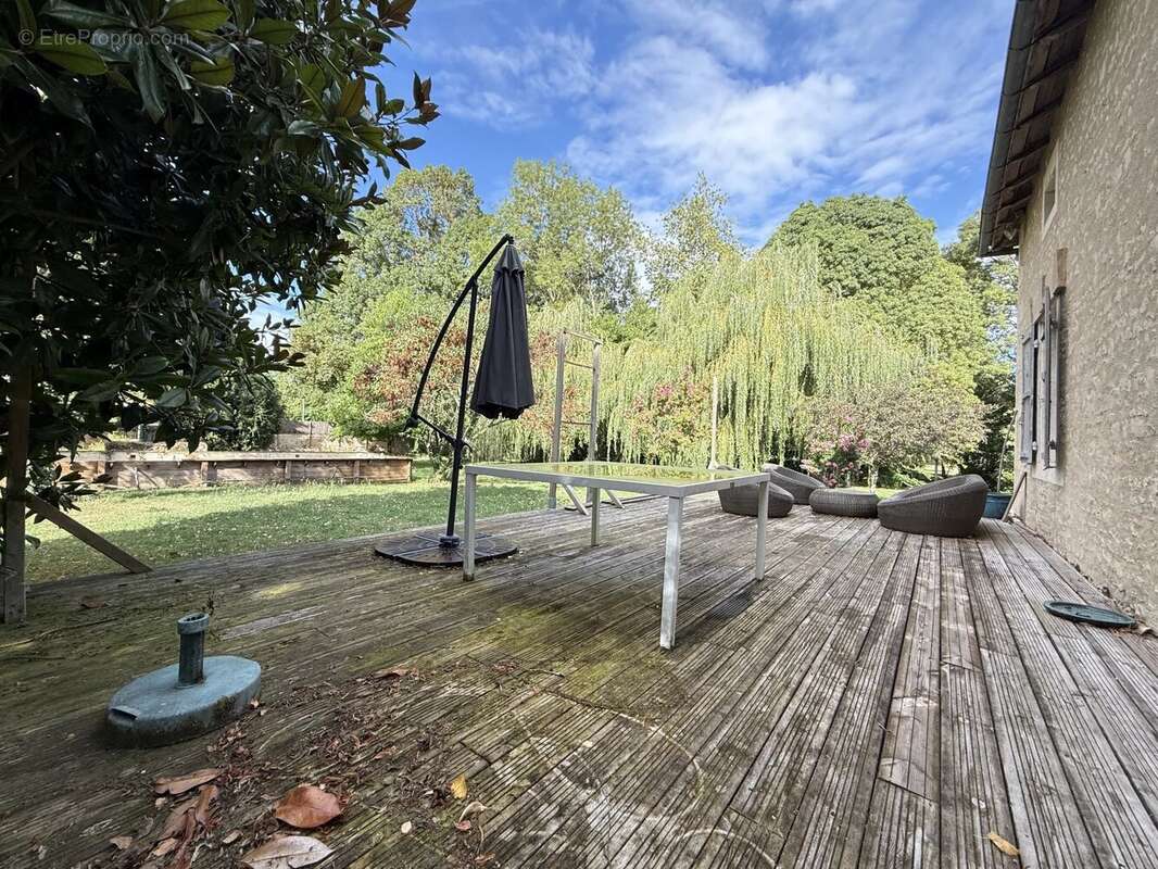 Maison à VERTEUIL-SUR-CHARENTE