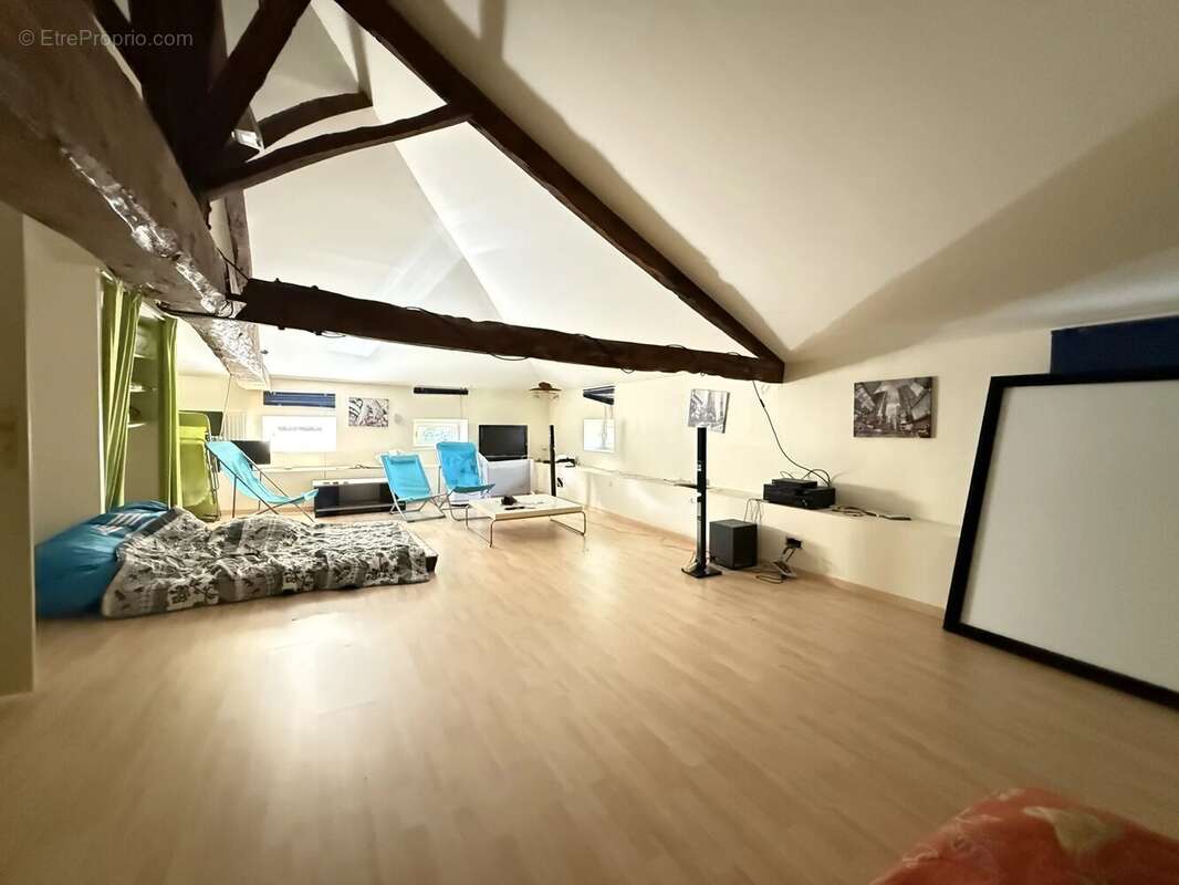 Maison à VERTEUIL-SUR-CHARENTE