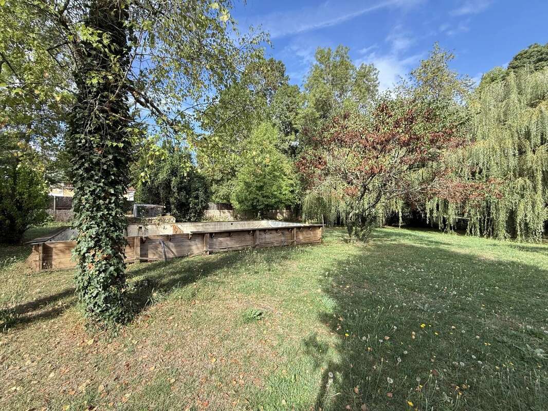 Maison à VERTEUIL-SUR-CHARENTE