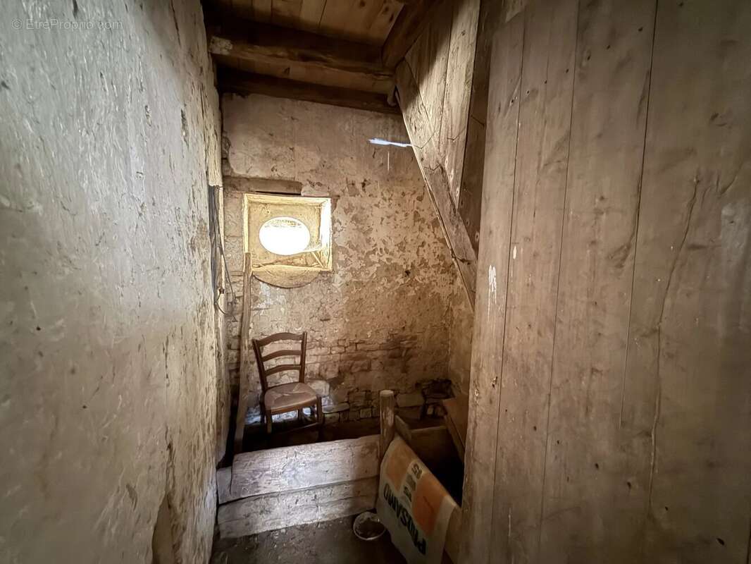 Maison à VERTEUIL-SUR-CHARENTE