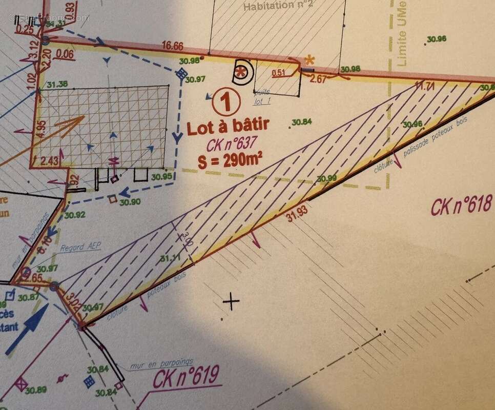 Terrain à BOUGUENAIS