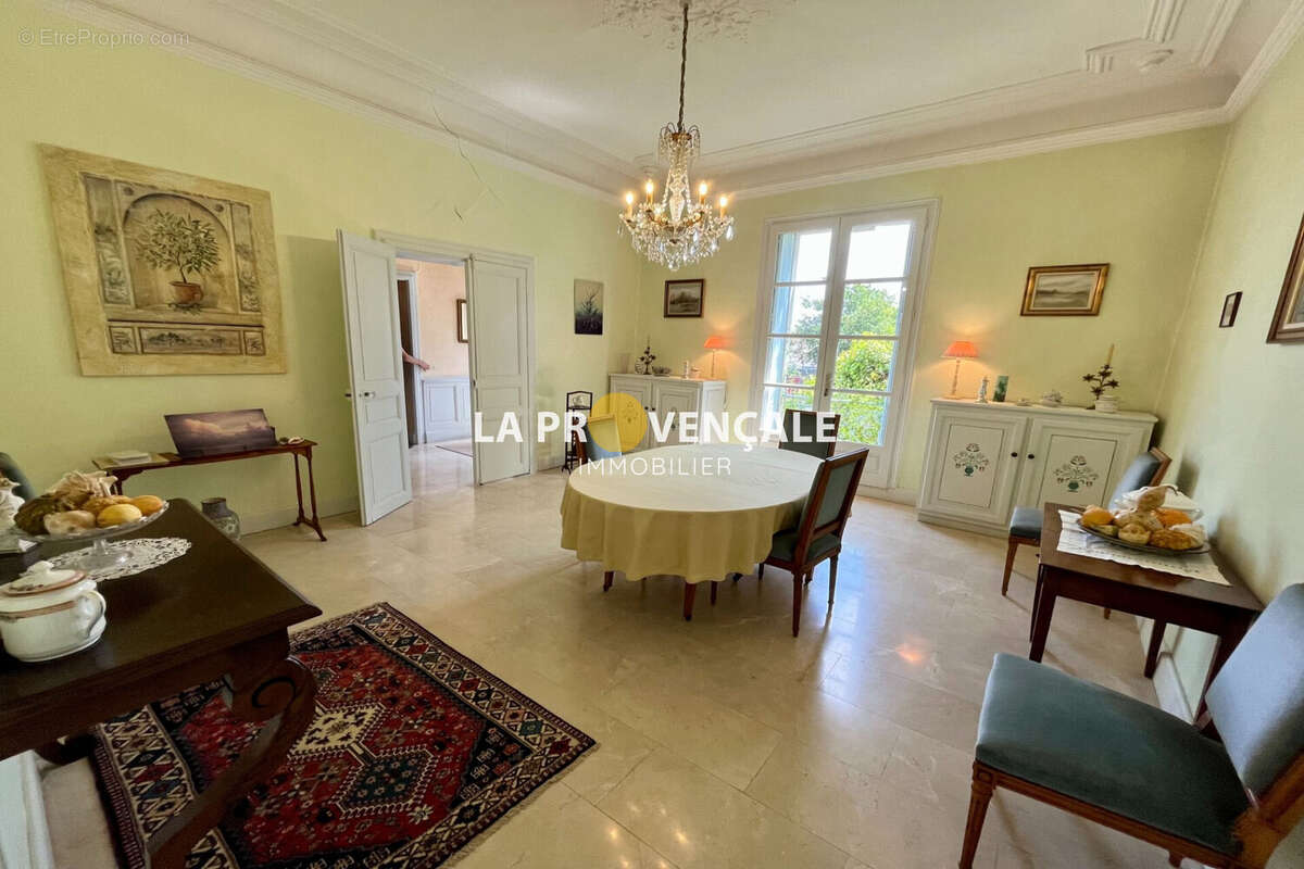 Maison à PUISSALICON