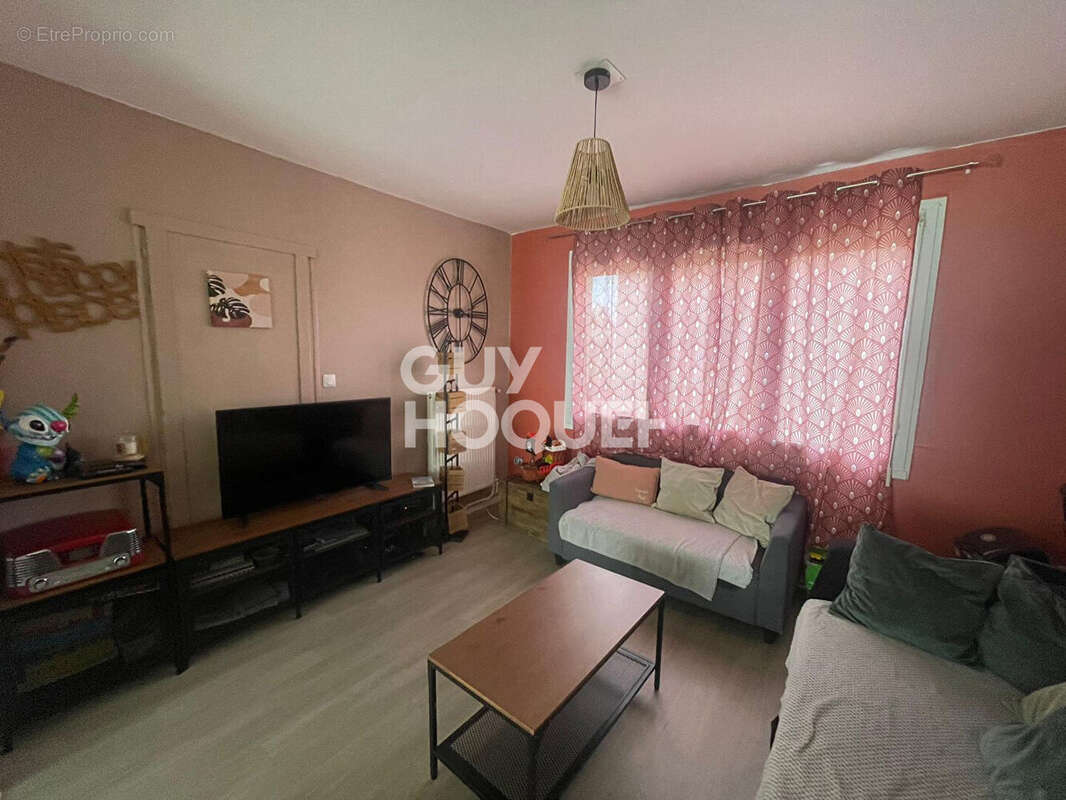 Maison à ISIGNY-SUR-MER