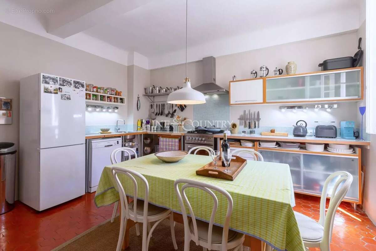 Maison à MONTAUROUX