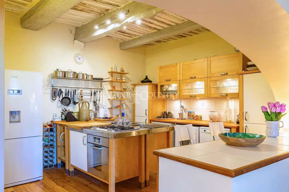 Maison à MONTAUROUX