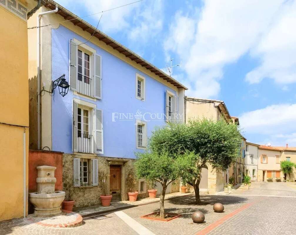 Maison à MONTAUROUX