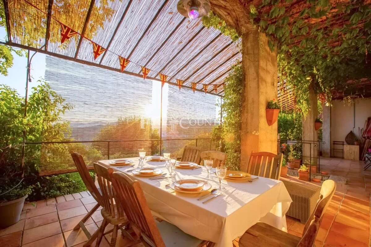 Maison à MONTAUROUX