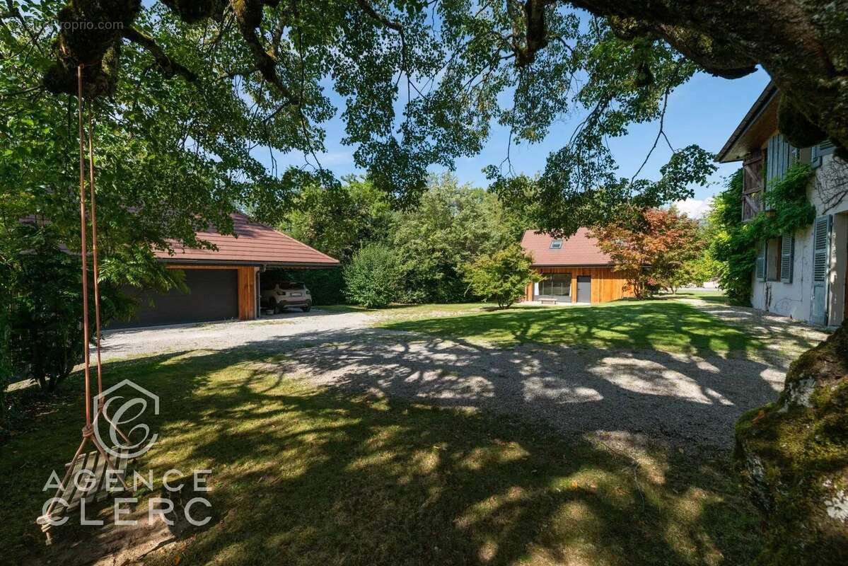 Maison à SAINT-JORIOZ