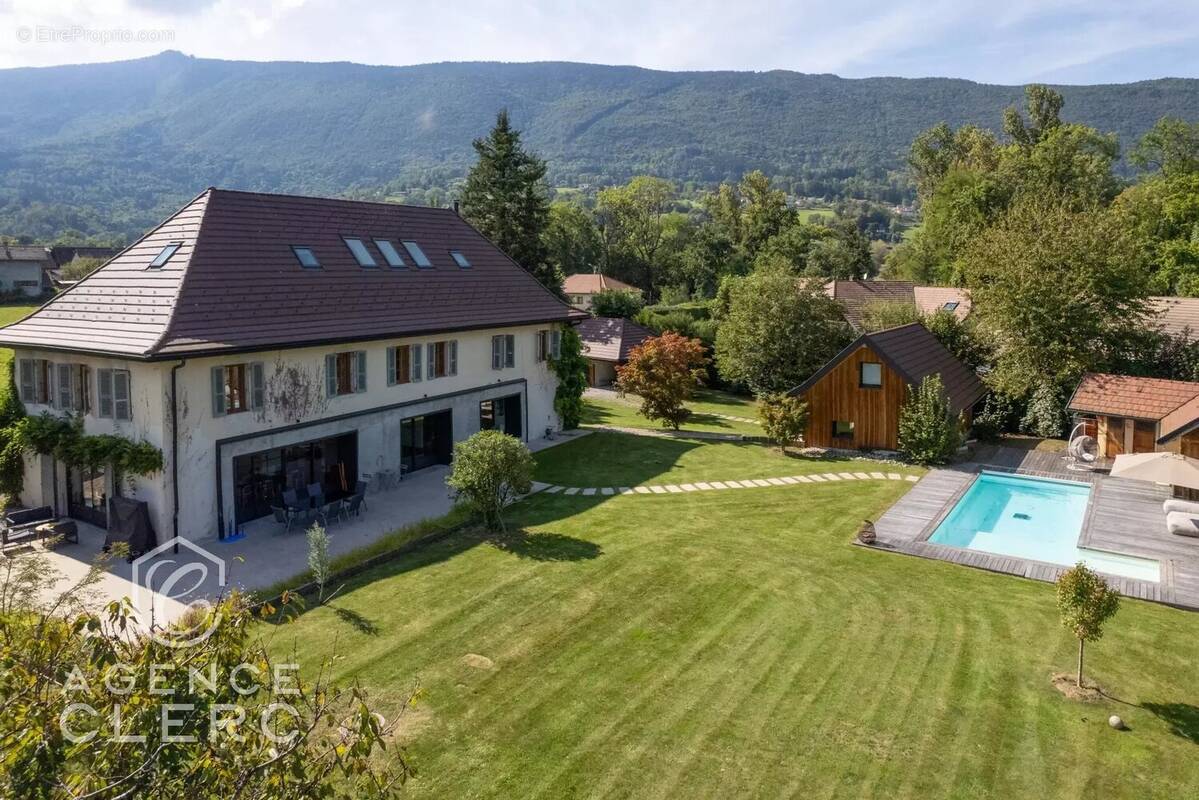 Maison à SAINT-JORIOZ