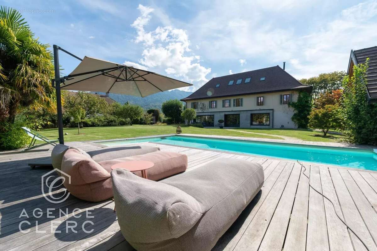 Maison à SAINT-JORIOZ