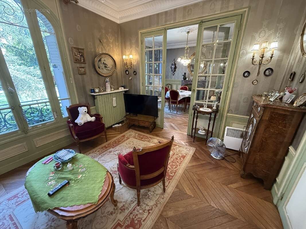 Maison à CHAMPIGNY-SUR-MARNE