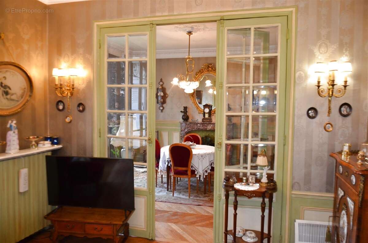 Maison à CHAMPIGNY-SUR-MARNE