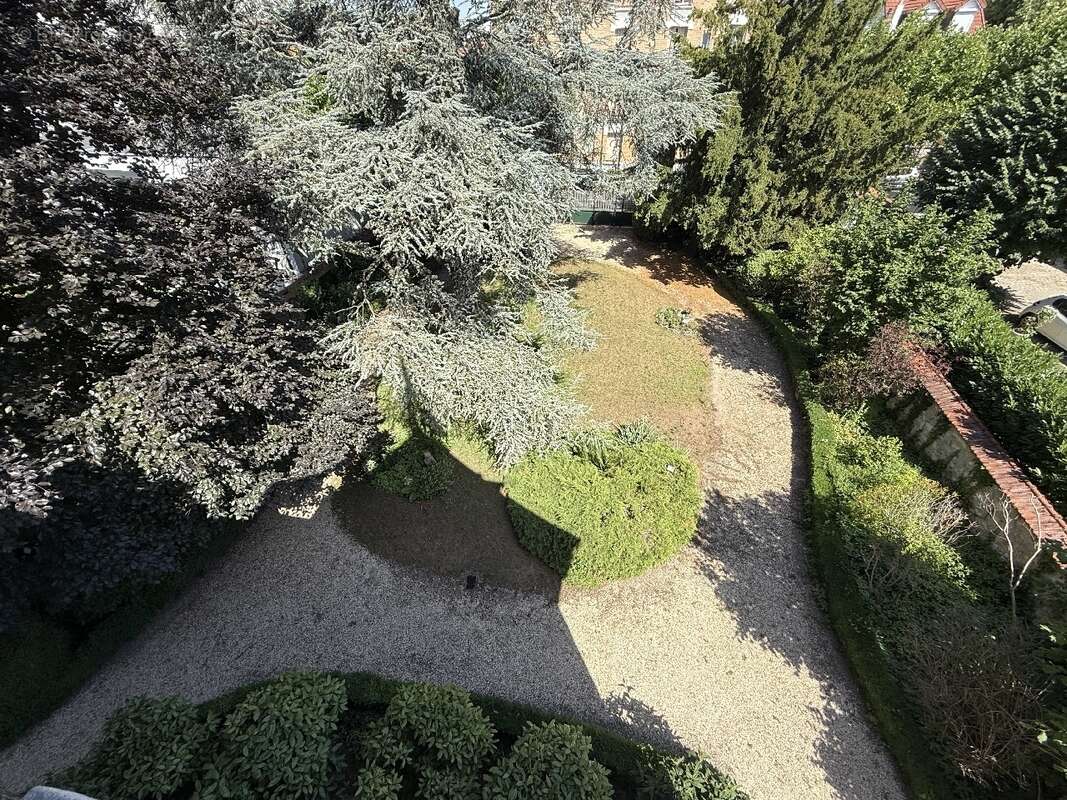 Maison à CHAMPIGNY-SUR-MARNE