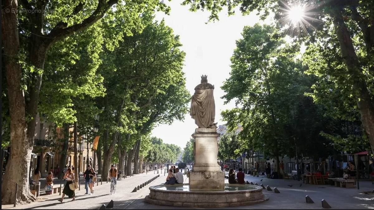 Parking à AIX-EN-PROVENCE