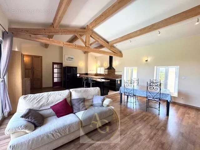 Maison à MARSEILLETTE