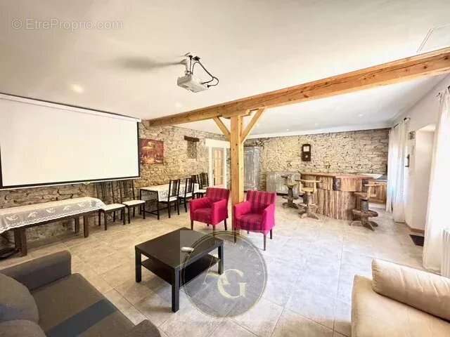 Maison à MARSEILLETTE