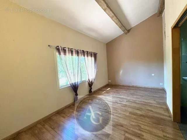 Maison à MARSEILLETTE