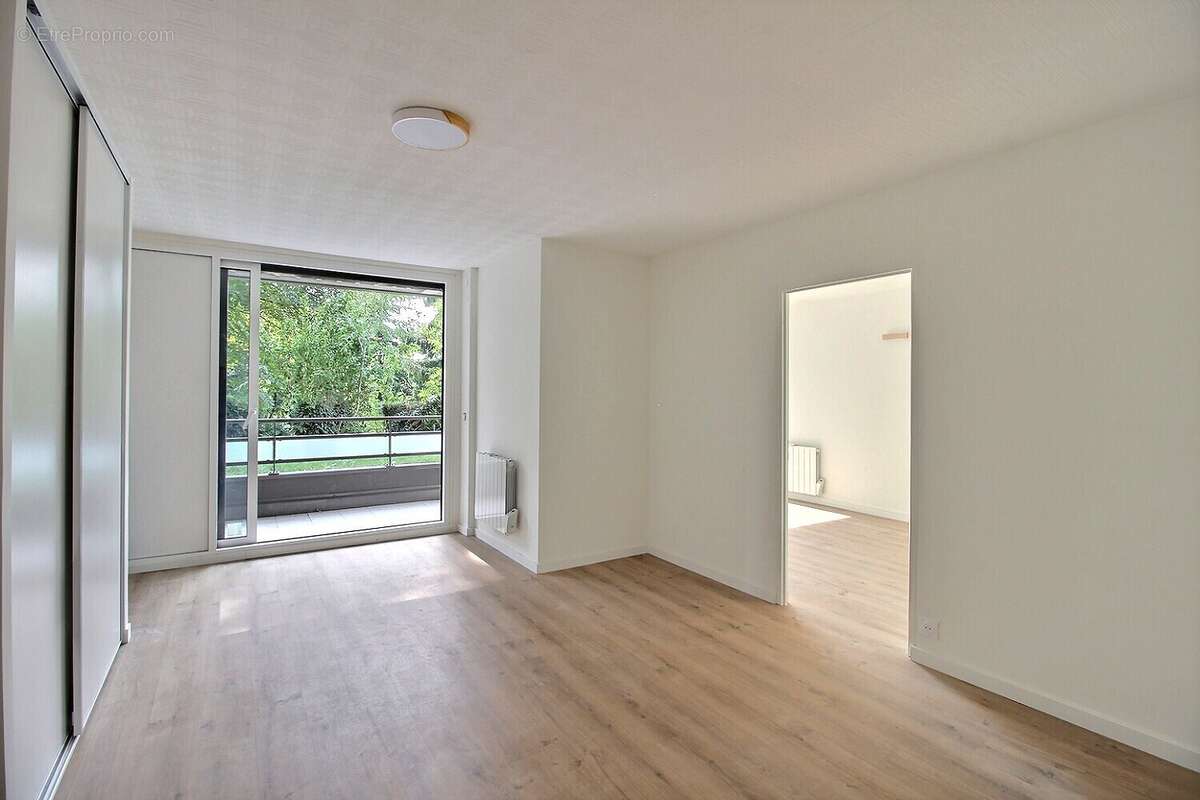 Appartement à SAINT-JULIEN-EN-GENEVOIS