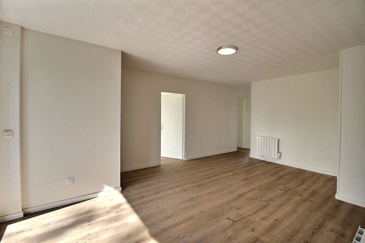 Appartement à SAINT-JULIEN-EN-GENEVOIS