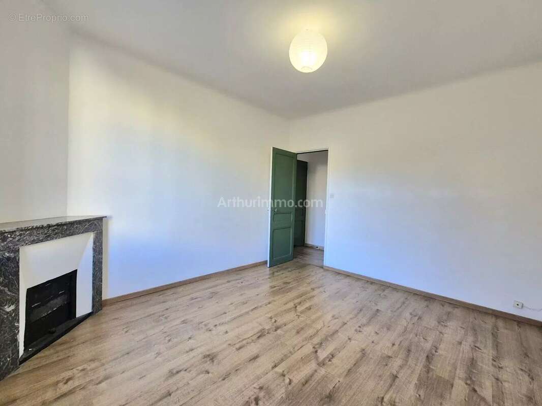 Appartement à DRAGUIGNAN
